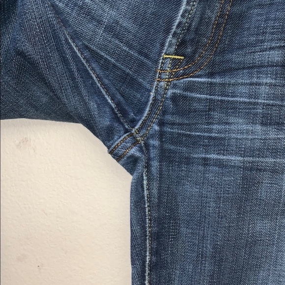 Lucky Brand Sundown Jeans - Picture 2 of 8